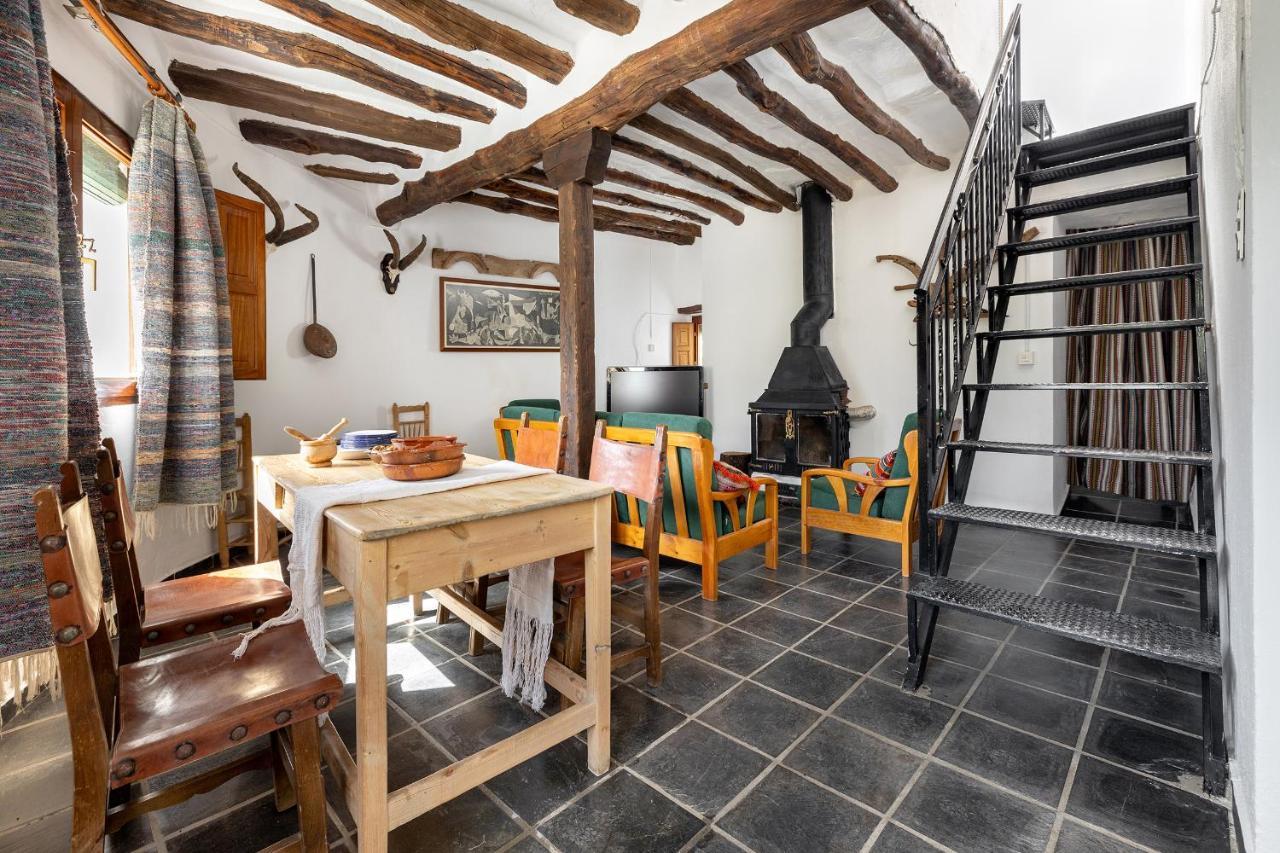 Casa Rural El Fuerte De Atabuey Trevélez Eksteriør bilde