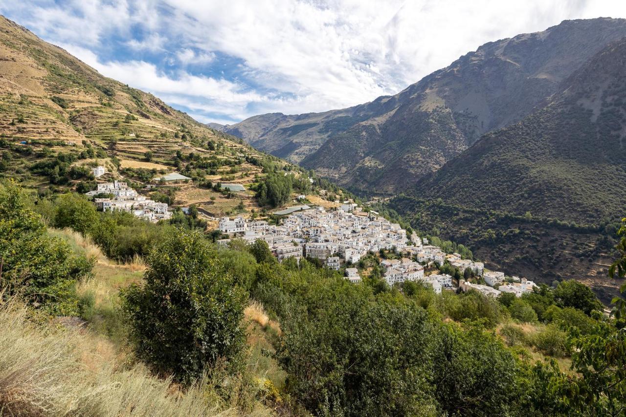 Casa Rural El Fuerte De Atabuey Trevélez Eksteriør bilde