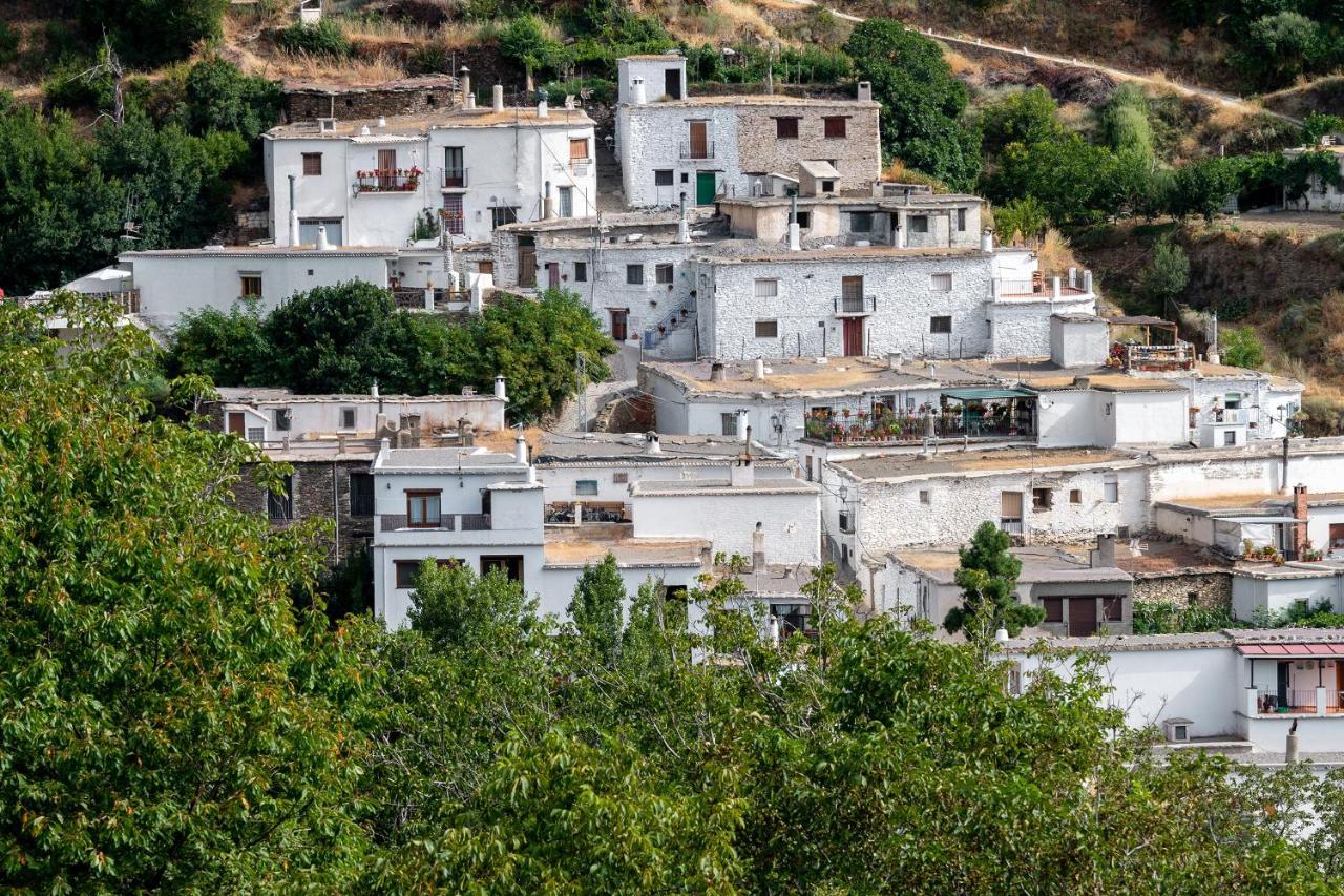 Casa Rural El Fuerte De Atabuey Trevélez Eksteriør bilde