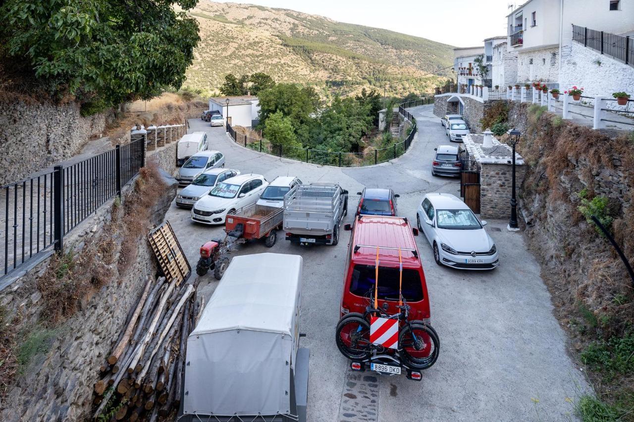 Casa Rural El Fuerte De Atabuey Trevélez Eksteriør bilde